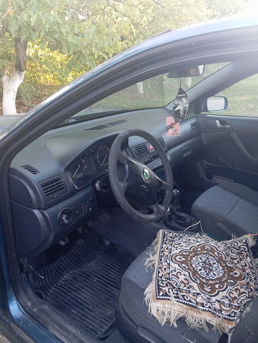автомобіль Skoda