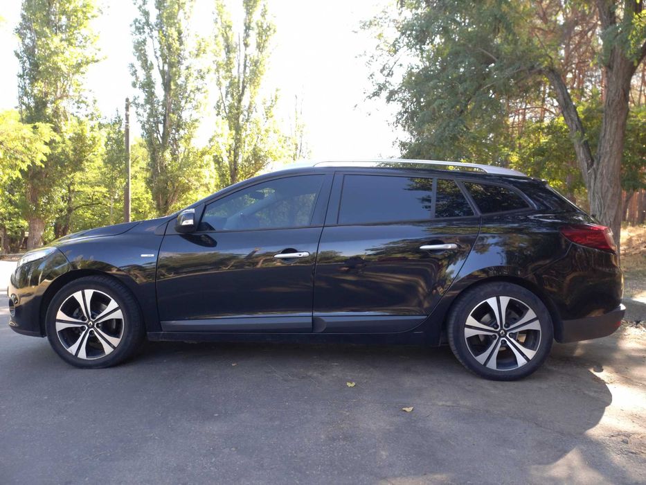 Продаю Рено меган 3