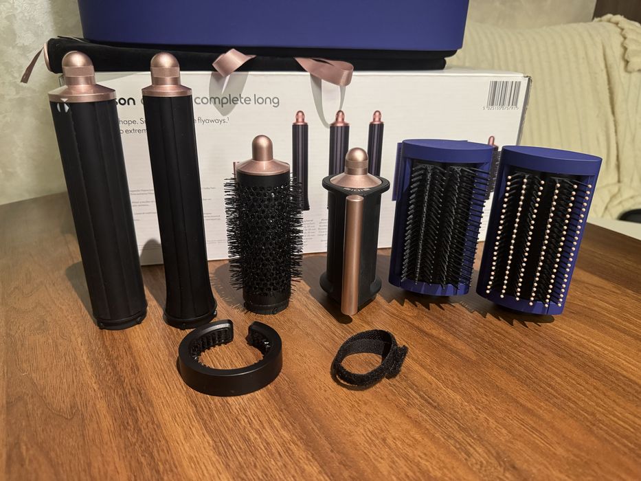 Стайлер для довгого волосся Dyson Airwrap