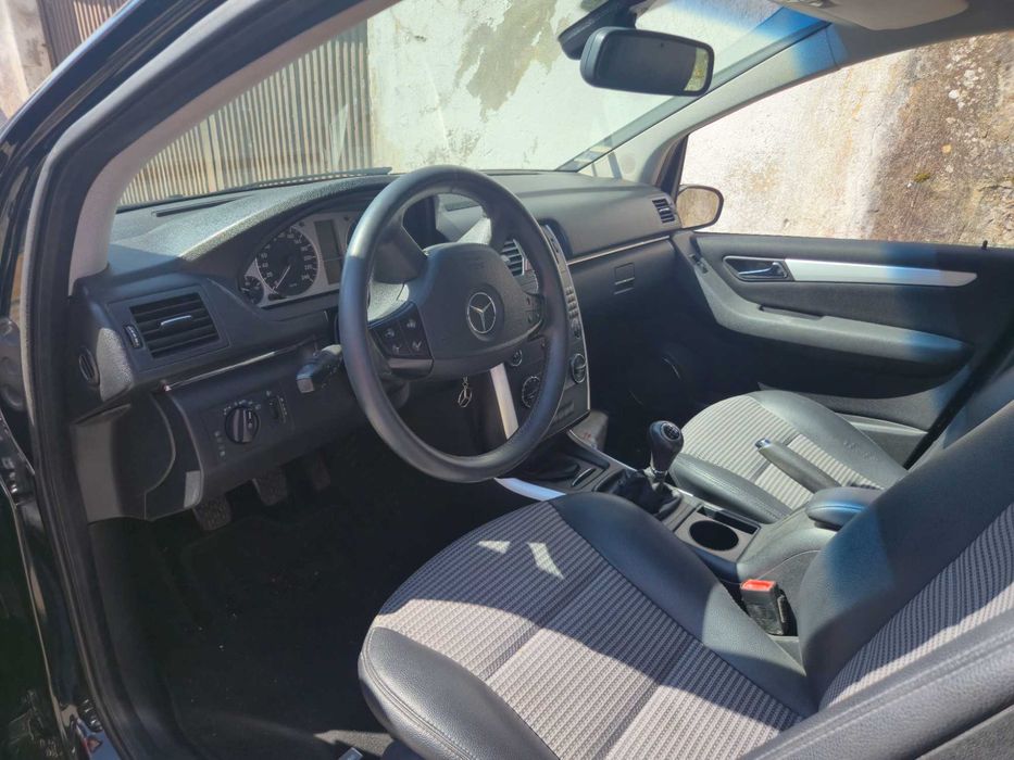 Carro Mercedes-Benz