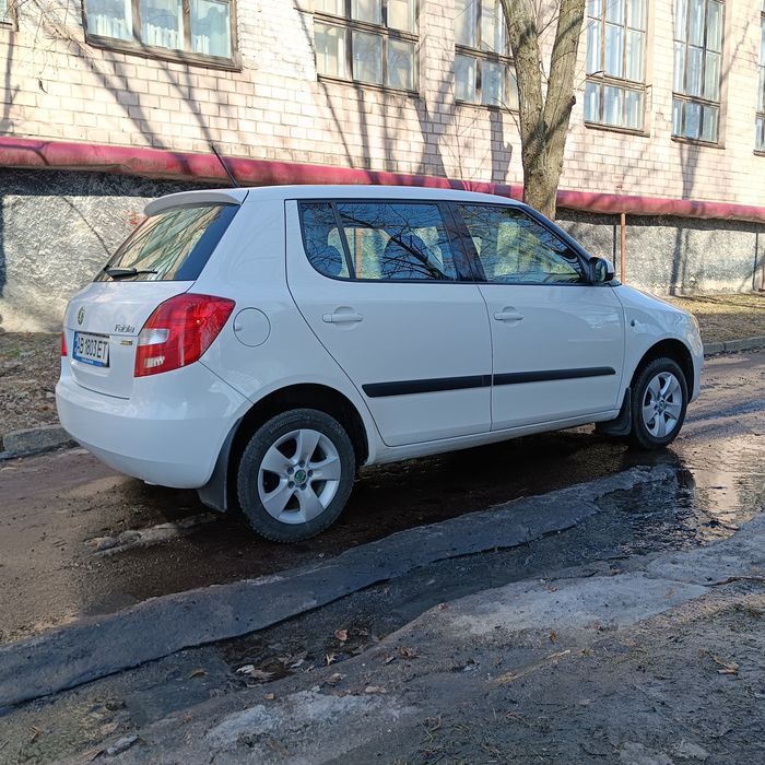 Skoda fabia 2011р.