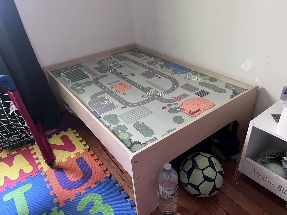 Mesa de brincar « cidade » kidkraft