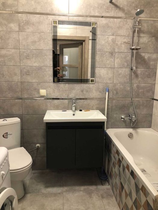 Без комісії Власник Здається в оренду 1 кімнатна по вул. Відродження