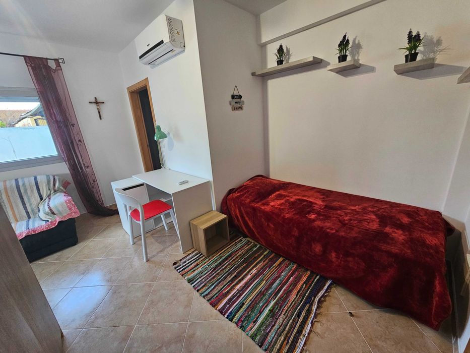 Quarto Partilhado para Estudantes - Brogal, Parceiros