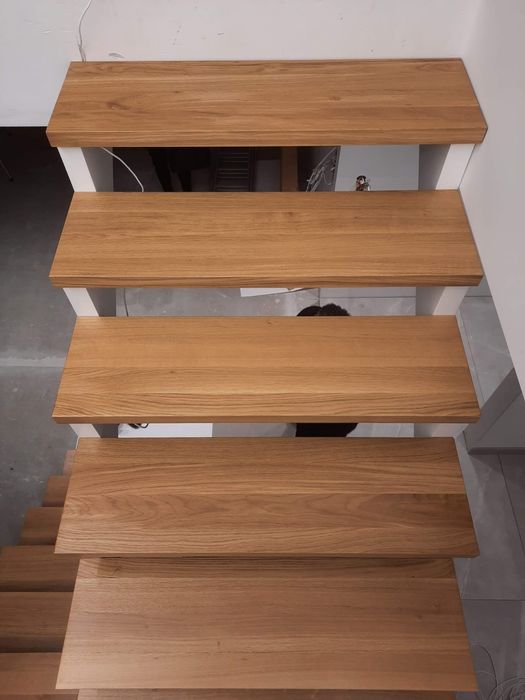 Sprzedam nowe schody dębowe