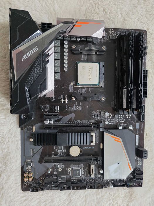 Płyta główna + amd ryzen 5 5600x + 16gb ram ddr4