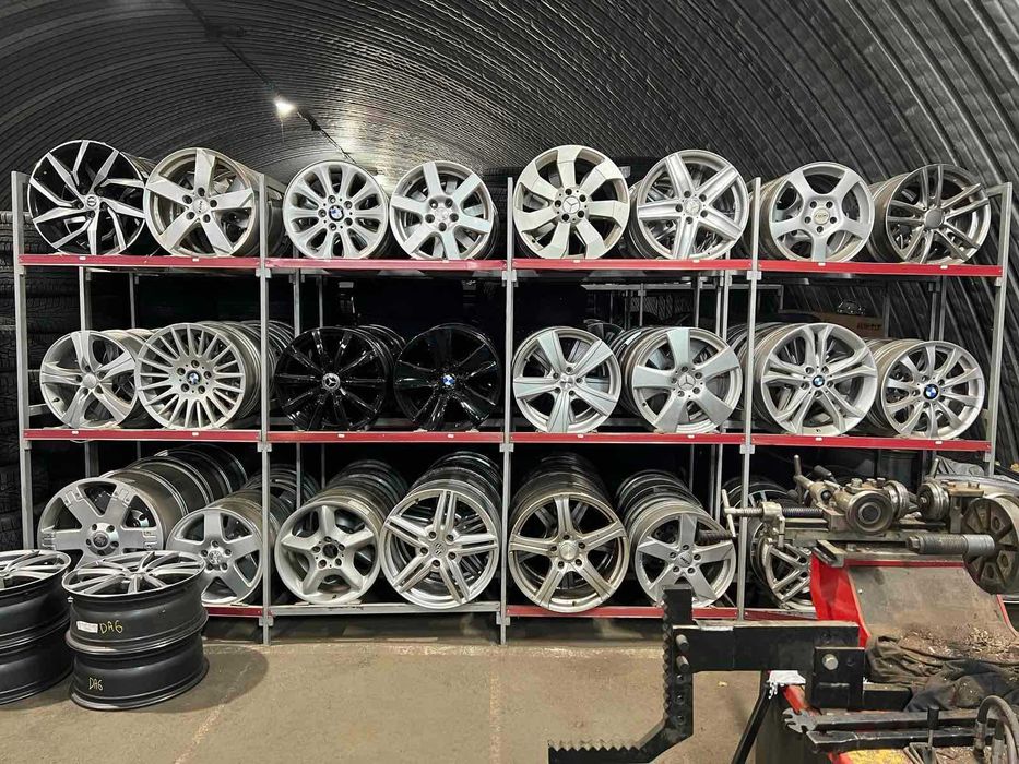 великий склад дисків на авто 5x112 r16 VAG