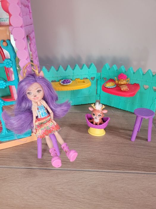 Domek Enchantimals lalka zwierzatko