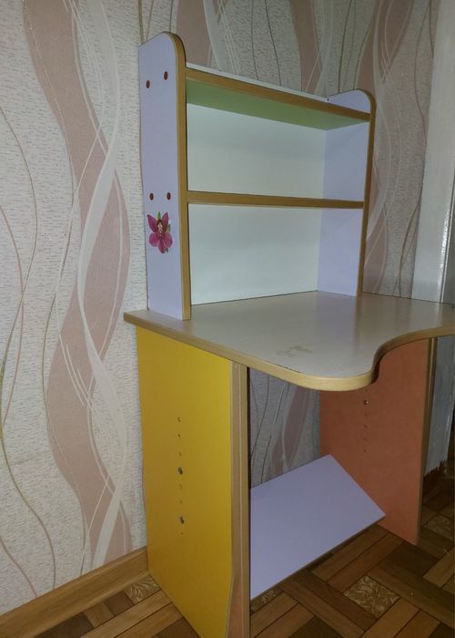 Дитячий столик )))