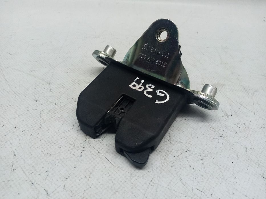 Fechadura / fecho da mala SKODA Octavia II Break (1Z5)