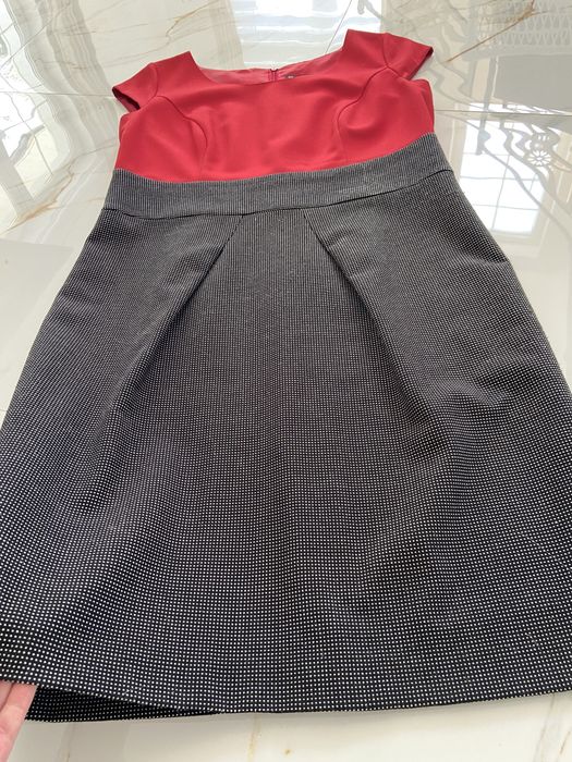 Sukienka BIALCON jak nowa 44