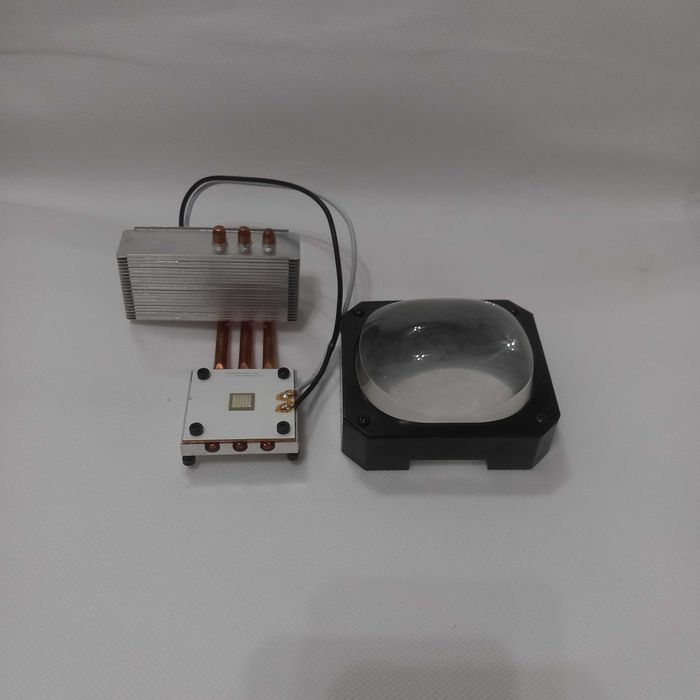 Conjunto da fonte de luz UV COB (Chip-on-Board) e lente Mars 3 Elegoo