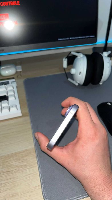 iPhone 17 256GB – Estado de Novo, Caixa, Garantia e Fatura Incluídas