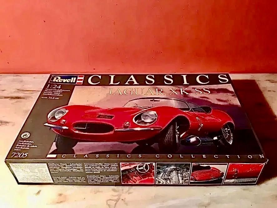 JAGUAR XK SS 1957 - maquete Revell Classics - escala 1/24