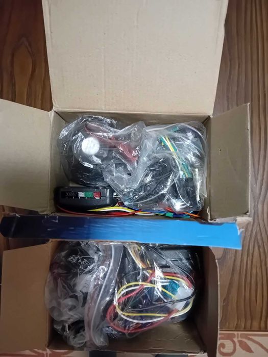 Universal Alarm Kit - SELLING TWO UNITS64585347503363122