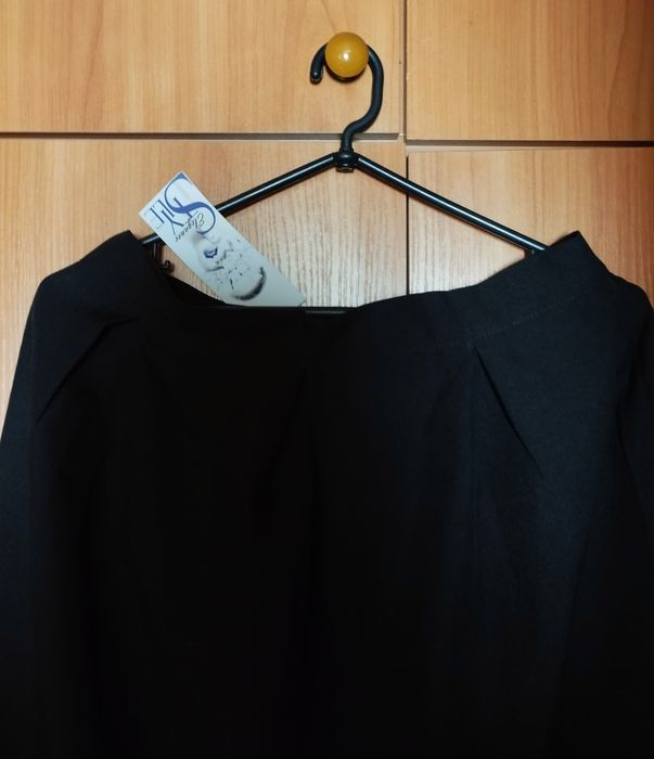 Жіноча спідниця. Нова.