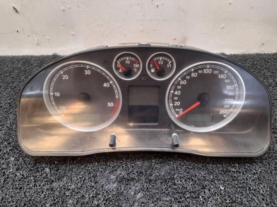 Quadrante Volkswagen Passat Berlina 3B3