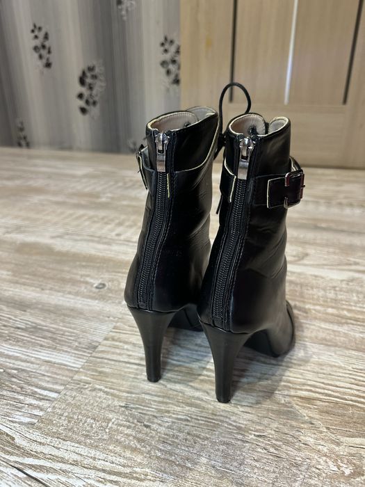 Продам туфлі для Хилсу