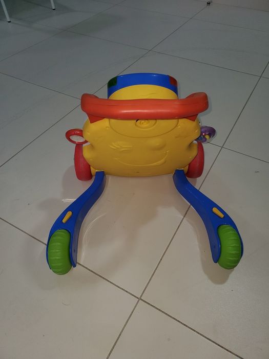 Andarilho bebé da chico