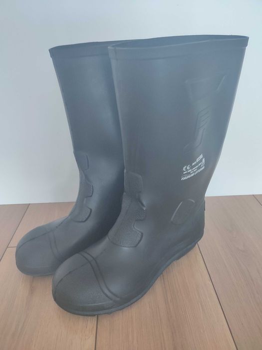 Kalosze gumowe TYTAN 6196 S5 SRC rozmiar 45