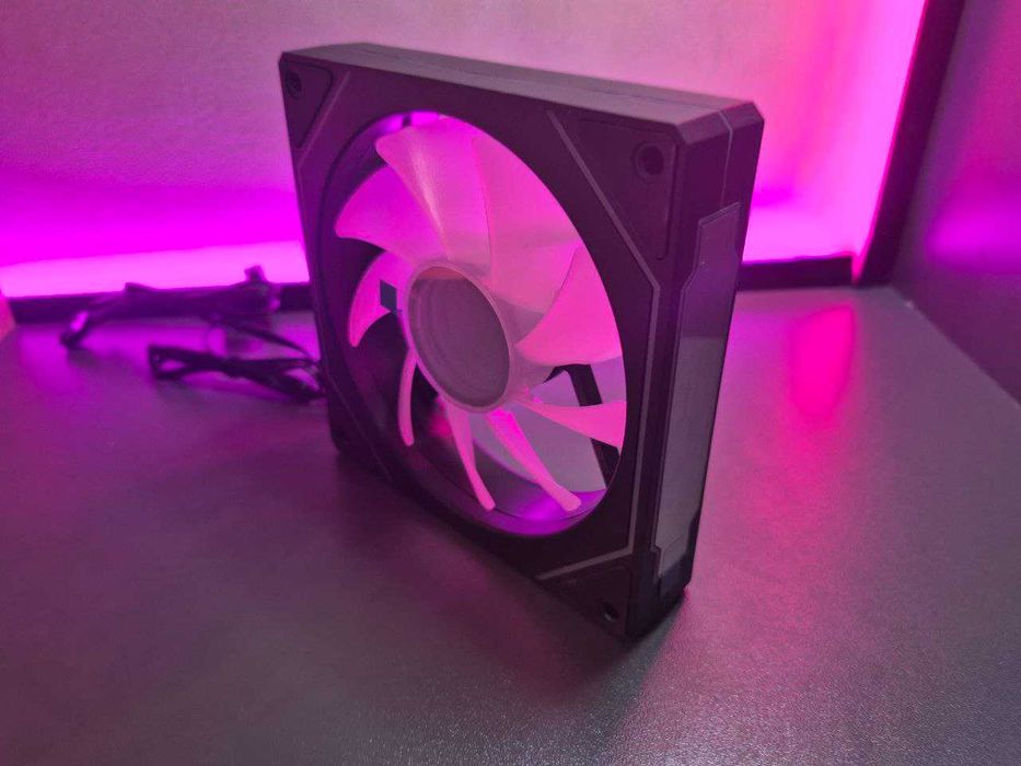 ARGB вентилятор 120 мм (аналог Lian Li)