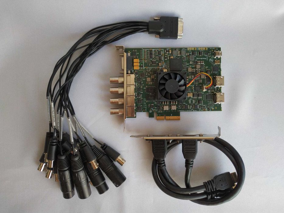 Плата для відеотрансляцій в інтернет Blackmagic DeckLink 4K Extreme