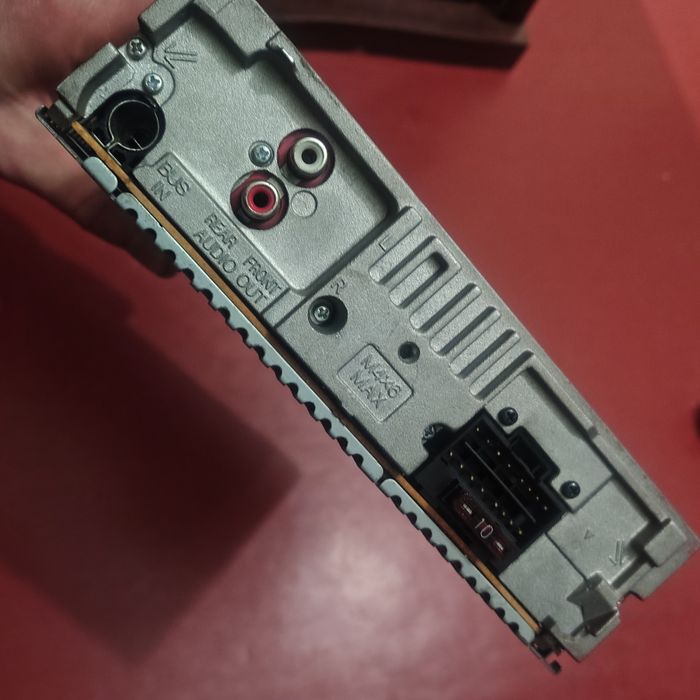 Автомагнитола Соні