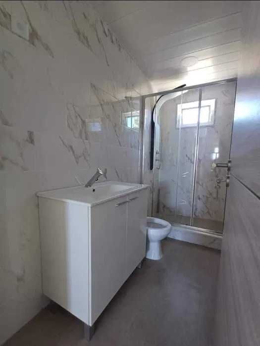 Moradia pré-fabricada T2 nova no Parque Verde