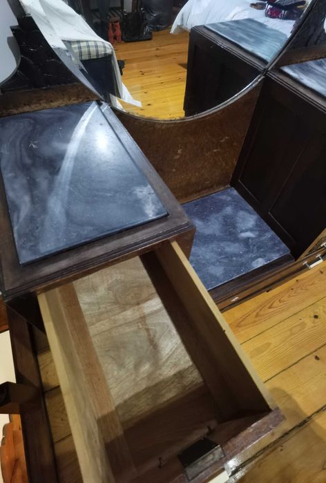 Pechiché Penteadeira Séc. XIX