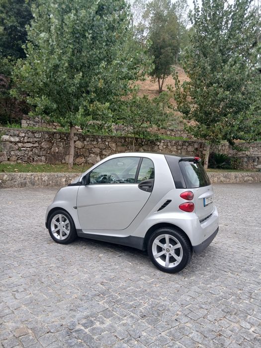 Smart Fortwo Coupe 1dono / Automático foto 2