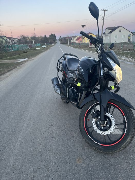 Продам ліфан 200