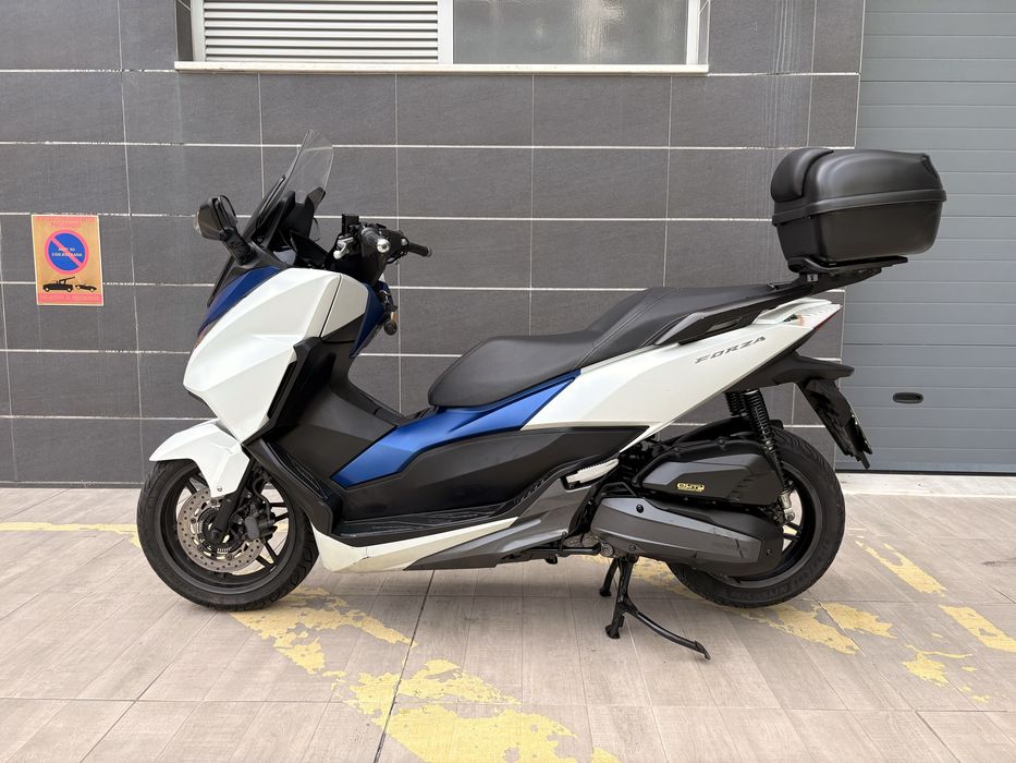 Honda Forza 125 2015