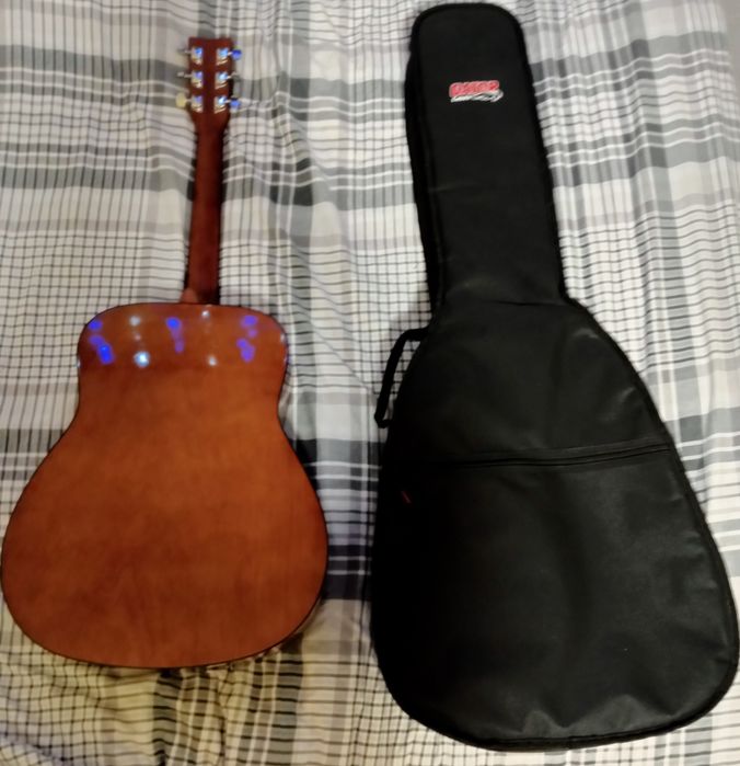 гітара Yamaha f310  в ідеальному стані