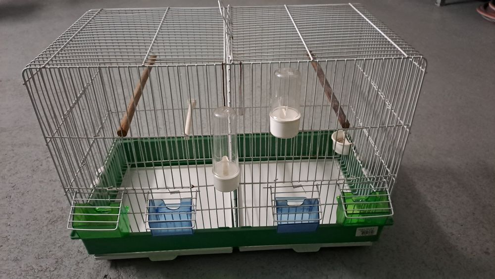 Vendo duas gaiolas novas