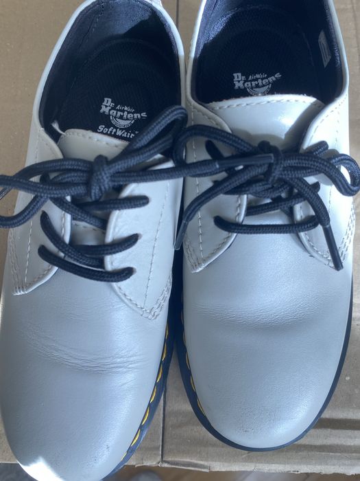 Sapatos Dr Martens, n. 37