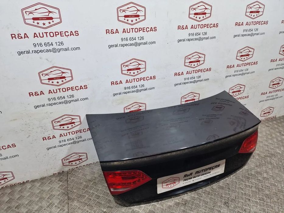 Tampa de Mala Audi A4 B8 Original