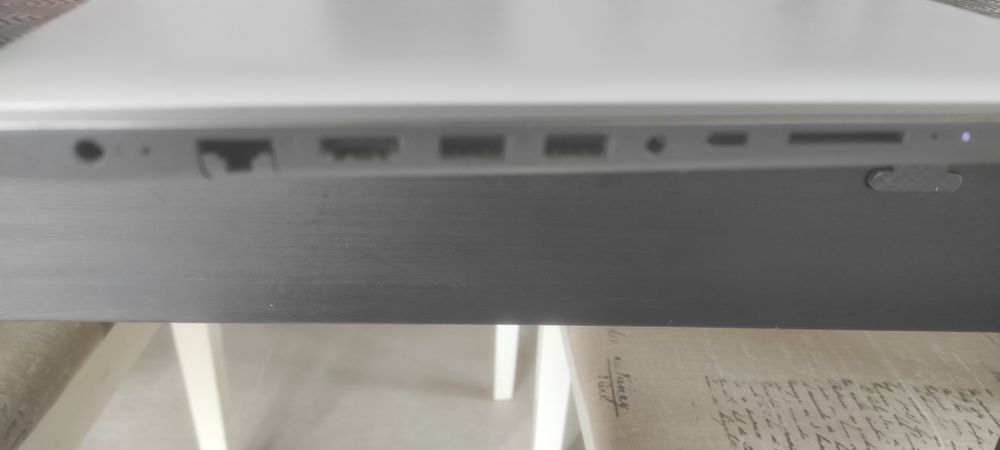 Portátil Lenovo IdeaPad 320