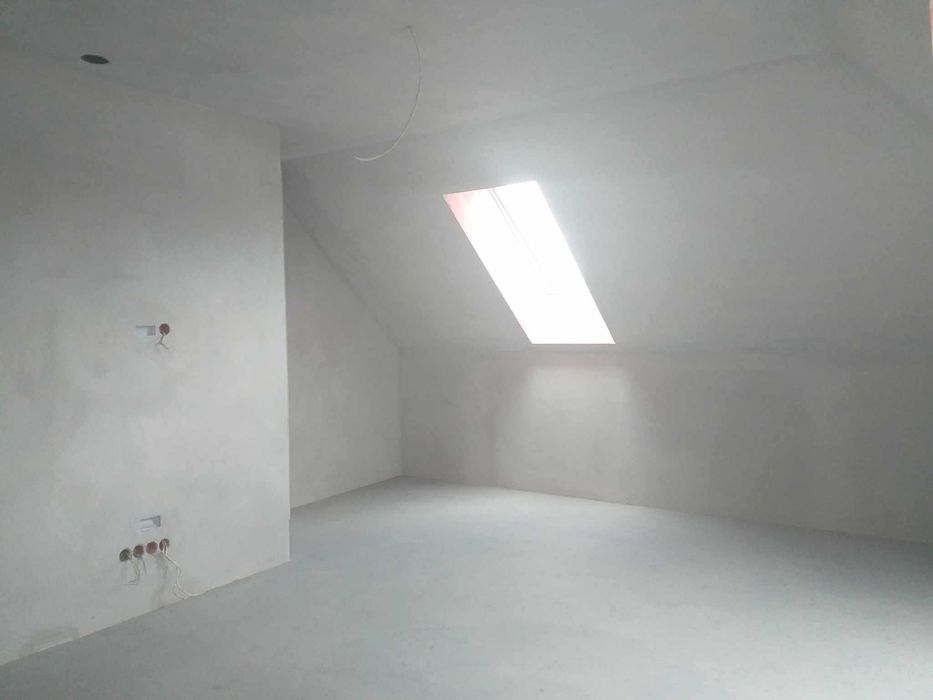 Tynki maszynowe Gipsowe, Cementowo-wapienne