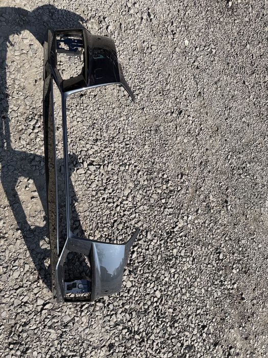 Бампер передній Audi A4 B9 S Line Sline 16-19 рік до рестайл с лайн