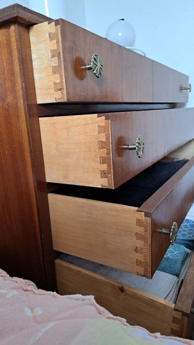 Mobilia clássica de quarto