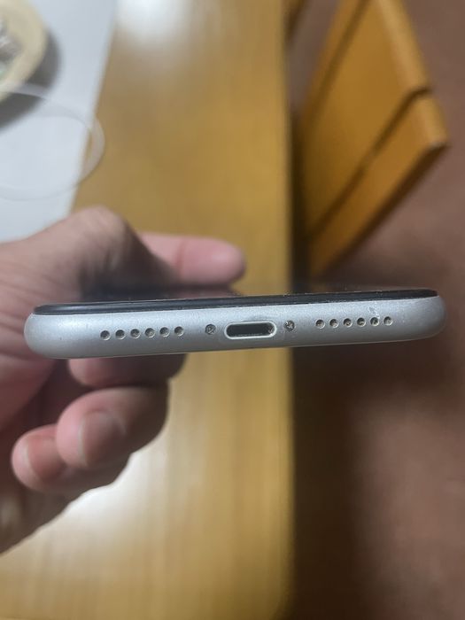 Iphone XR branco 128Gb