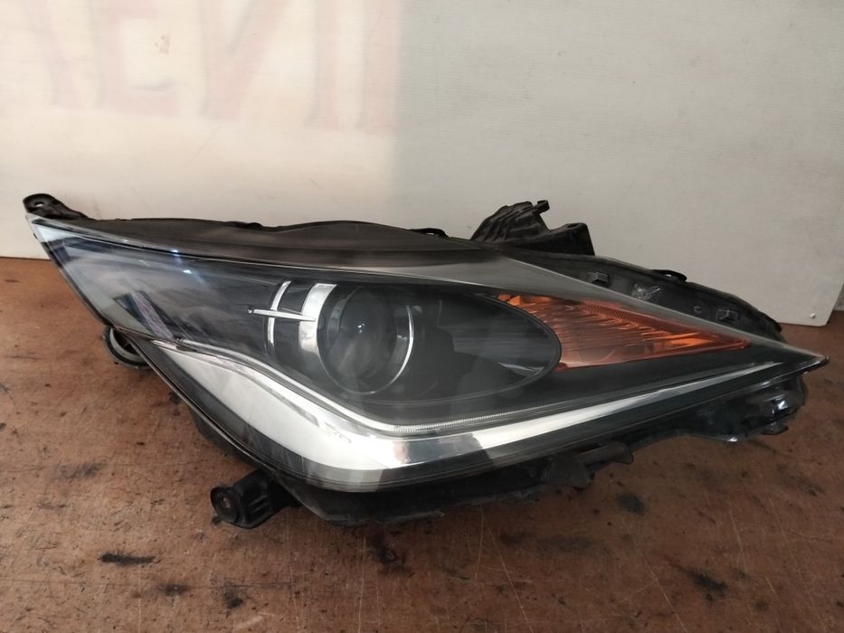 Farol Toyota aygo ótica direita 2016