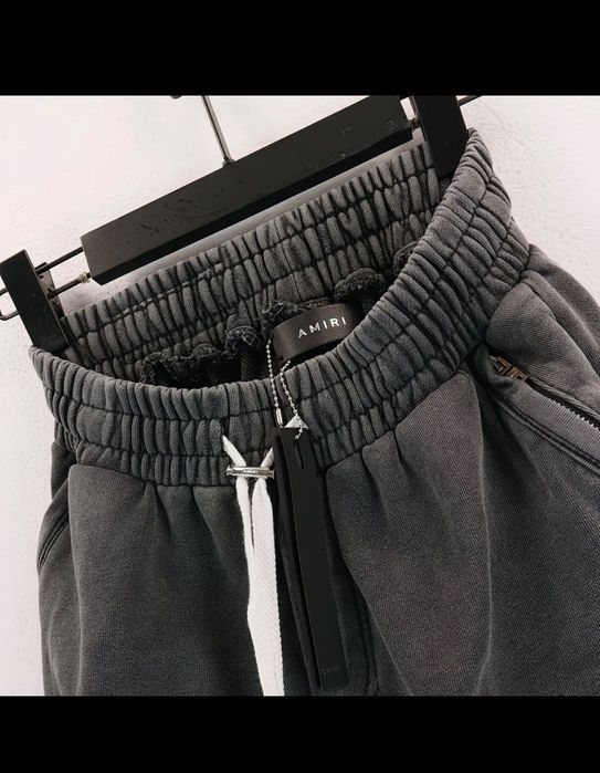 Спортивний костюм AMIRI