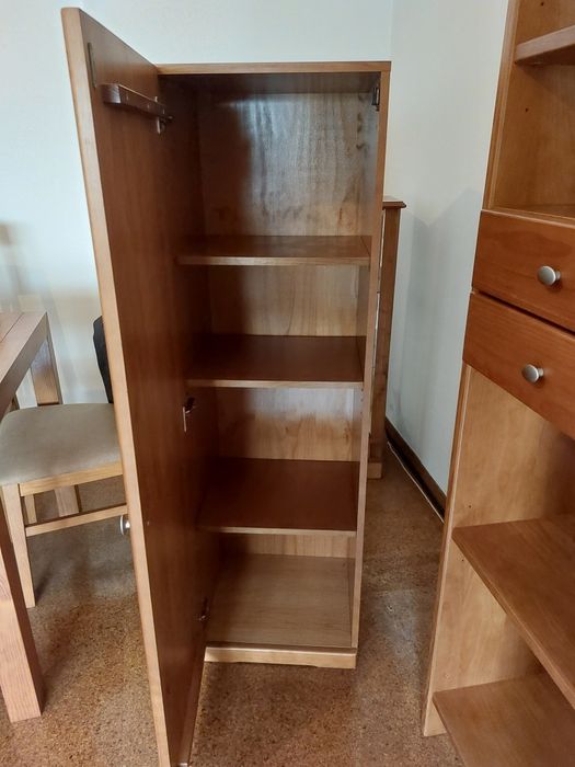 Móvel da sala pinho mel