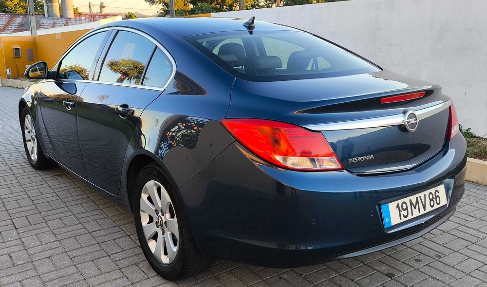 Vendo Opel Insignia GPL Económico