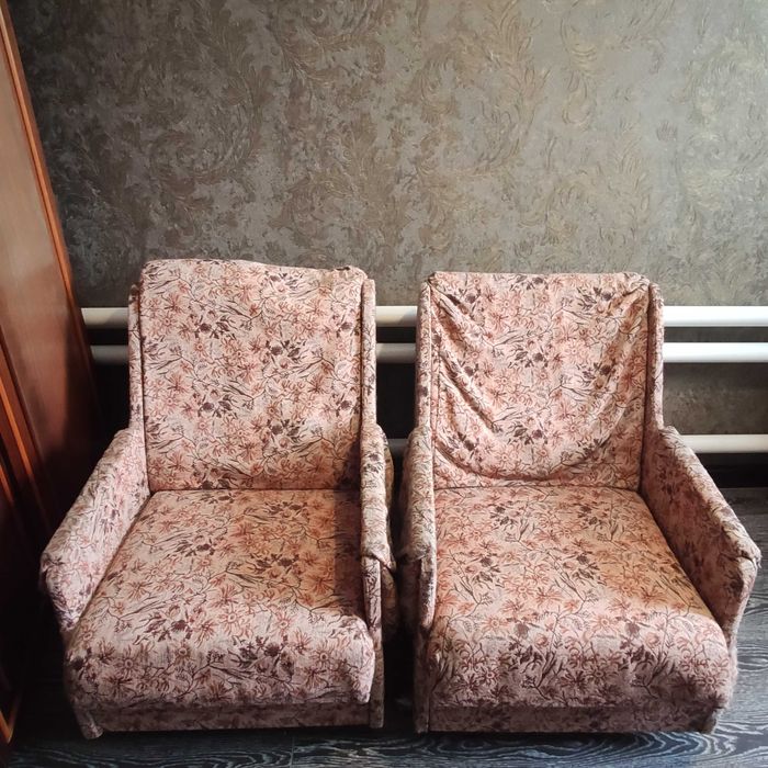 Диван та 2 крісла (вживані)