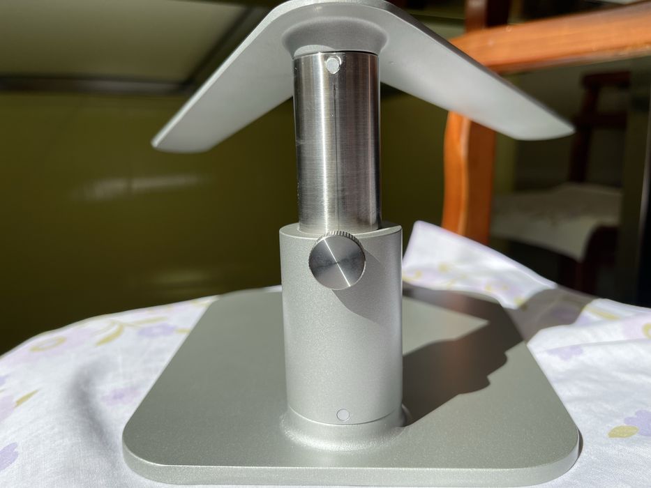 Twelve South HiRise Stand for MacBook