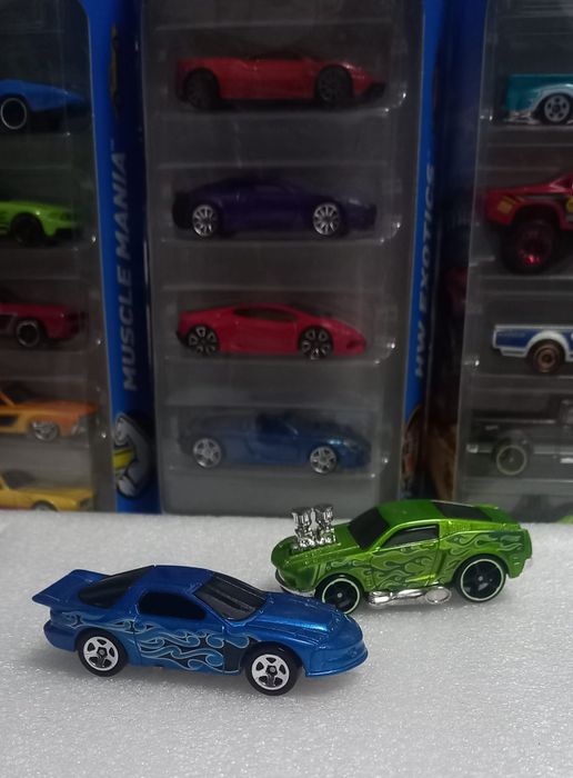 Conjunto 2 Hot Wheels
