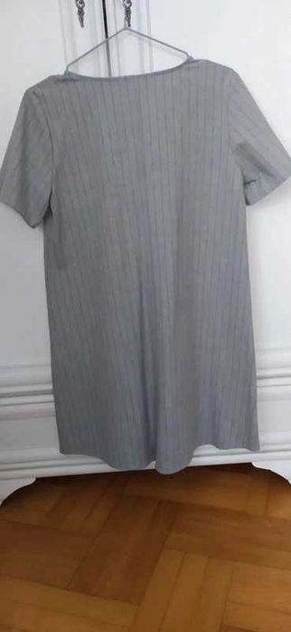 Szara sukienka Reserved/ rozmiar 36/38