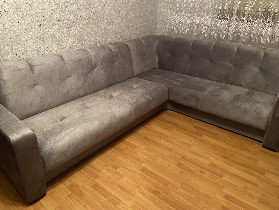 Реставрація ремонт перетяжка обтяжка меблів